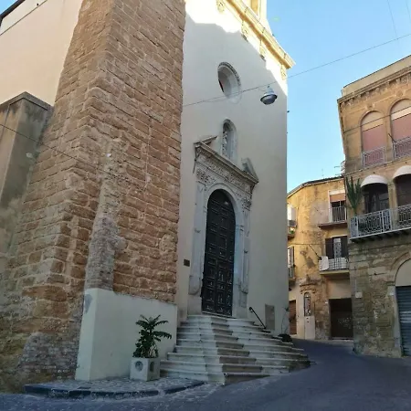 Alojamento de Acomodação e Pequeno-almoço Baciato Dal Sole