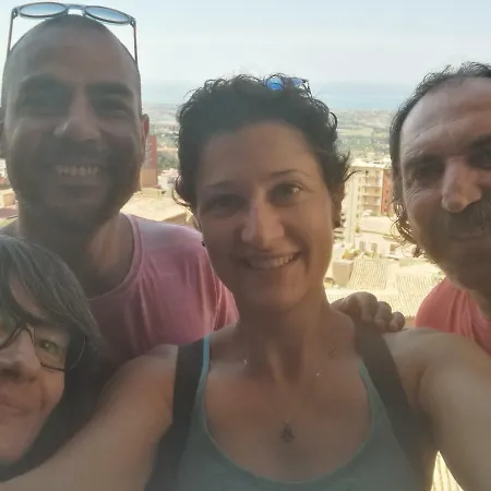 Baciato Dal Sole Bed and Breakfast